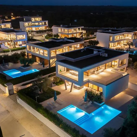 Vivi Rent - Old Olive Iii Villa *